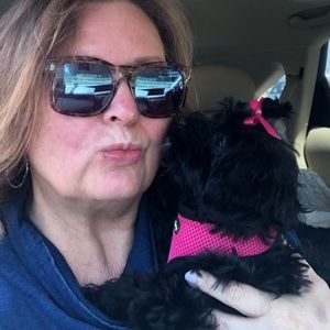 Meet your Posher, Pam